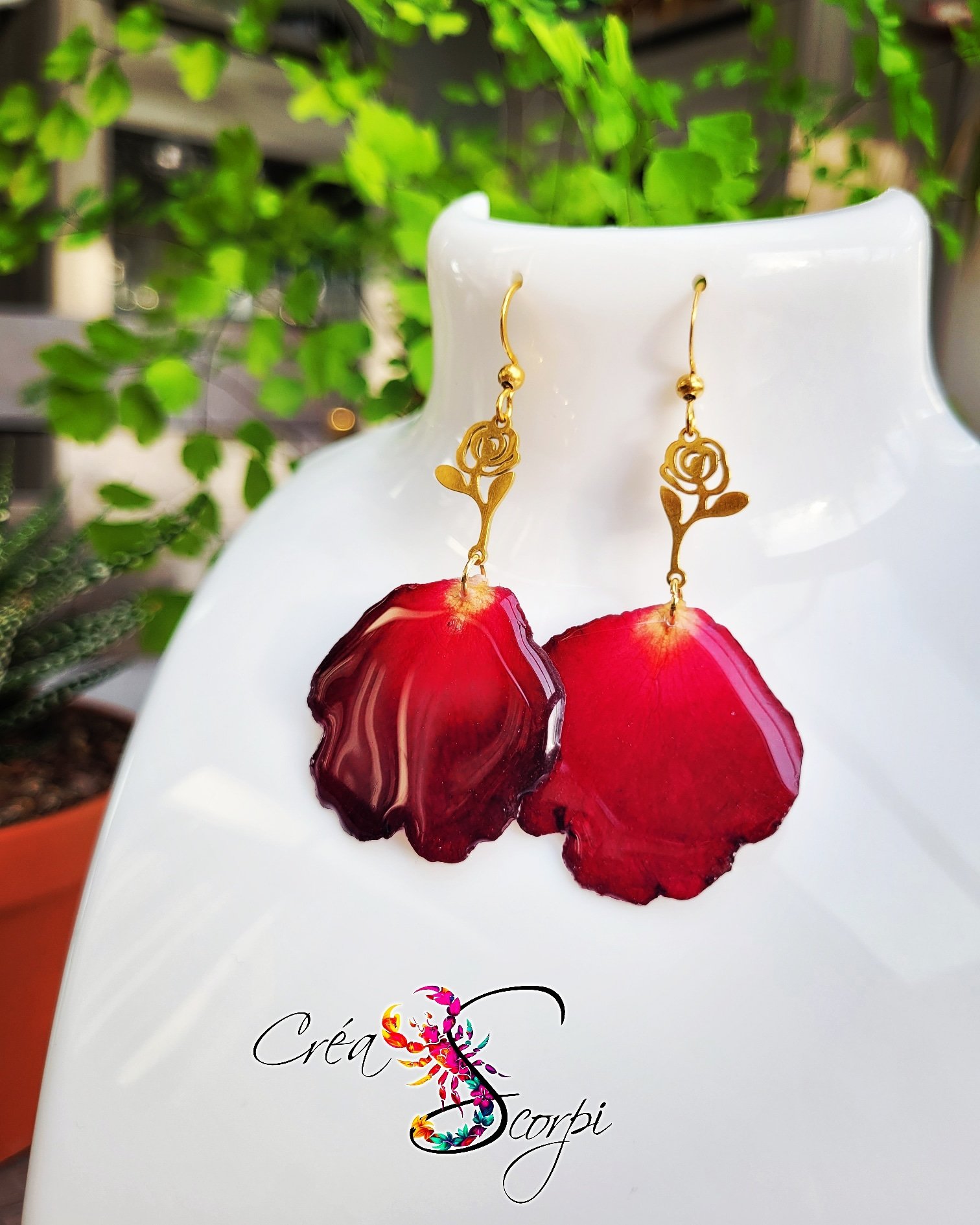 Boucles d'Oreilles "Éternelle Rose" Pétales Encapsulés
