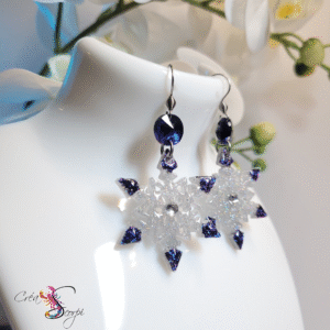 Boucles d'Oreilles "Flocons Scintillants Bleus et Blancs"