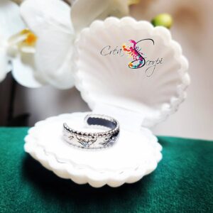 Bague Réglable Mystique Ornée de Fleurs et Papillons