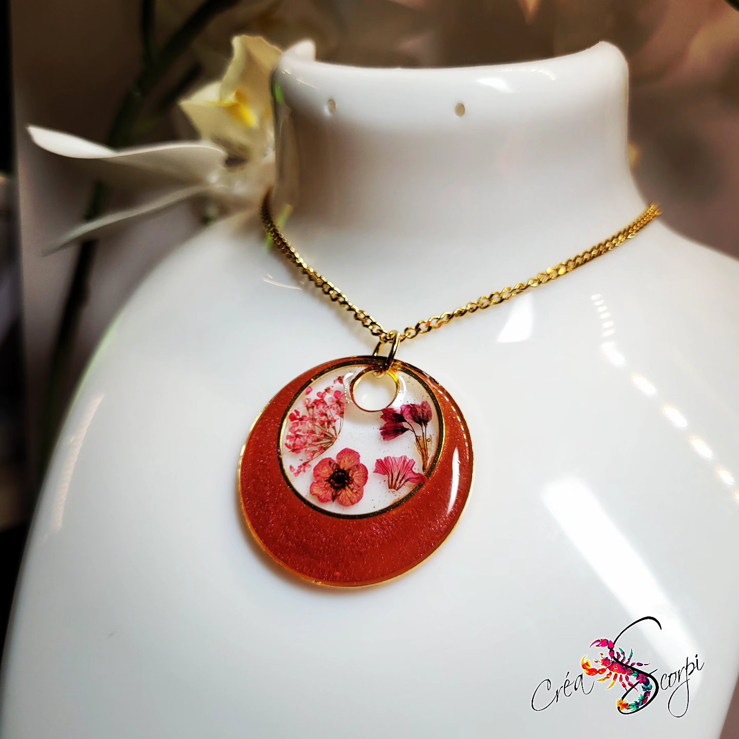 Collier Cercle Floral Cuivré avec Fleurs Séchées – Image 4
