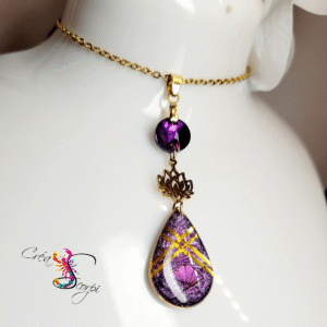 Collier "Lotus Pourpre Mystique"