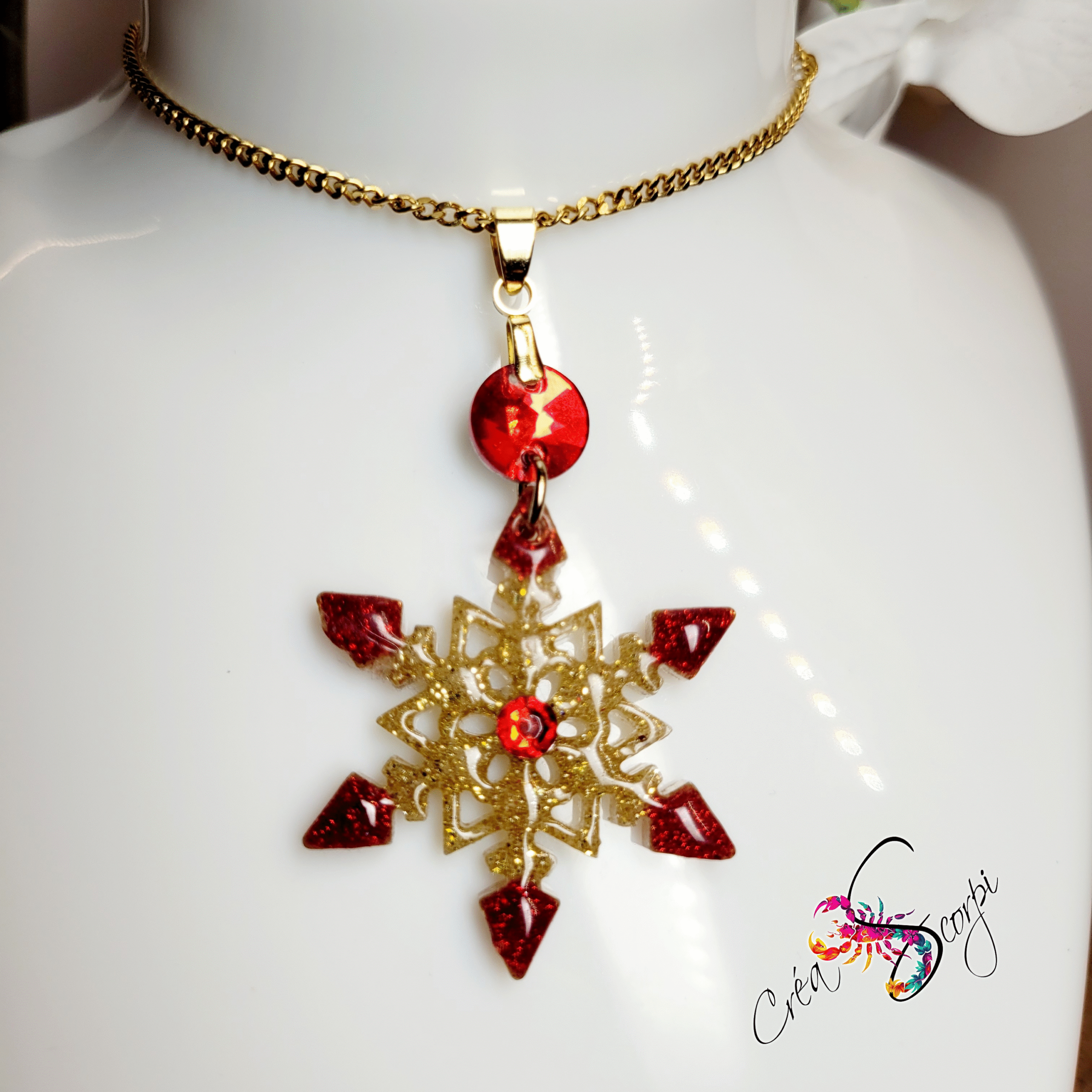 Collier Flocon Scintillant Rouge et Or