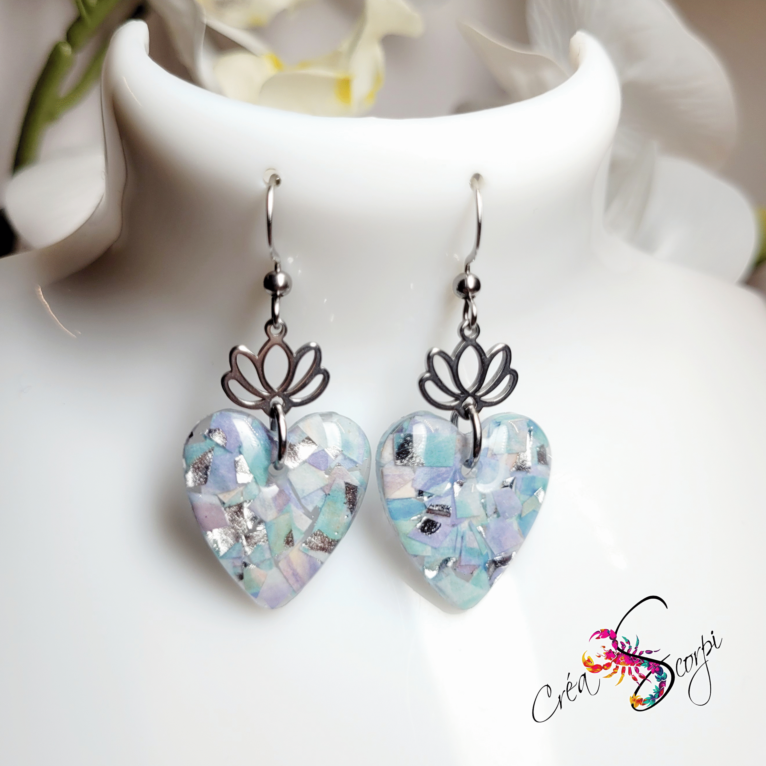 Boucles d'Oreilles "Cœur de Lotus Givré" – Image 3