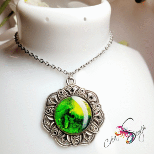 Pendentif "Ondulations Vertes"
