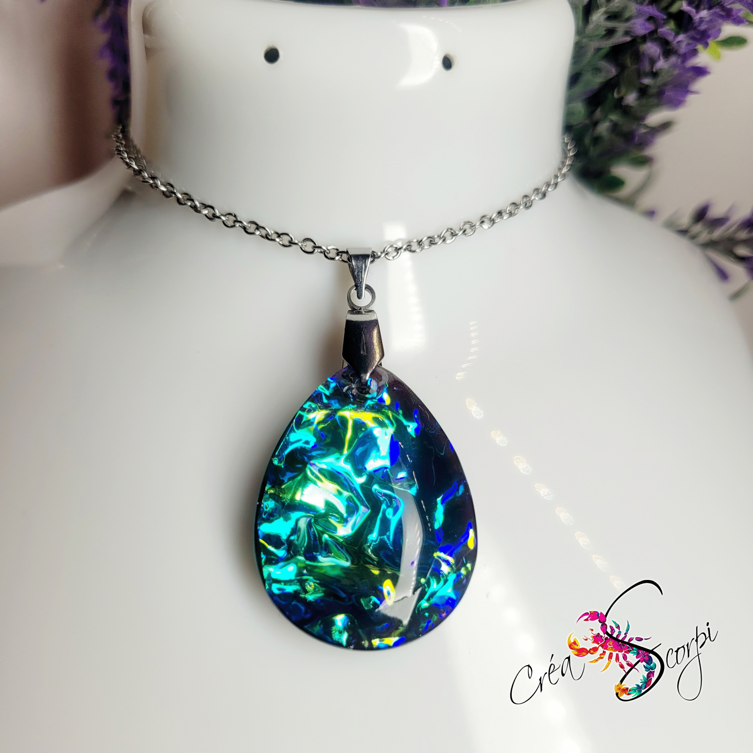 Collier Pendentif Goutte "Aurore Boréale"