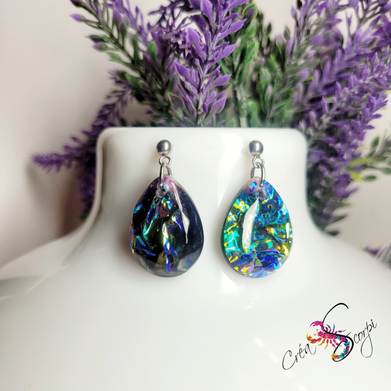 Boucles d'Oreilles Pendantes Goutte "Éclat Cosmique"