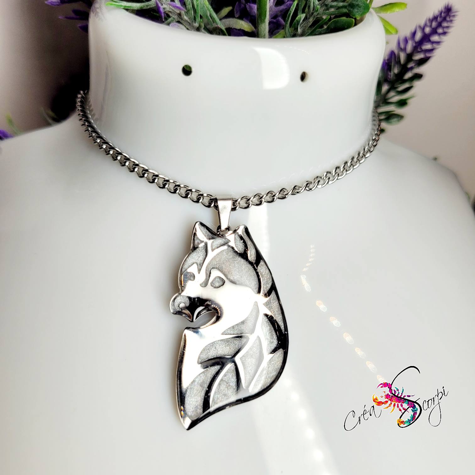 Pendentif "Âme de Loup & Éclat Lunaire" – Collier Loup Stylisé – Image 3