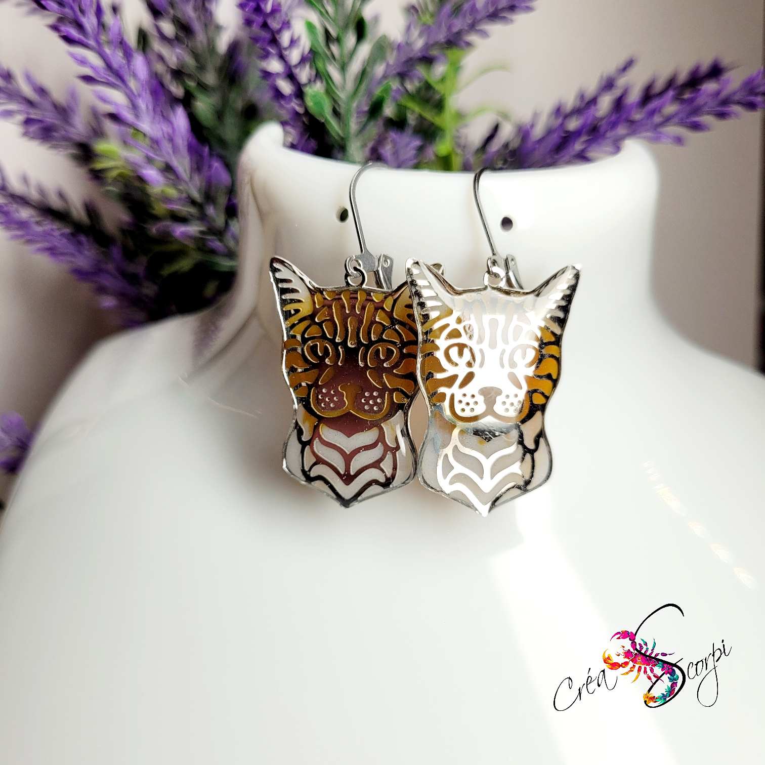 Boucles d'Oreilles "Regard Félin Caramel & Douceur Lactée" – Têtes de Chat – Image 2