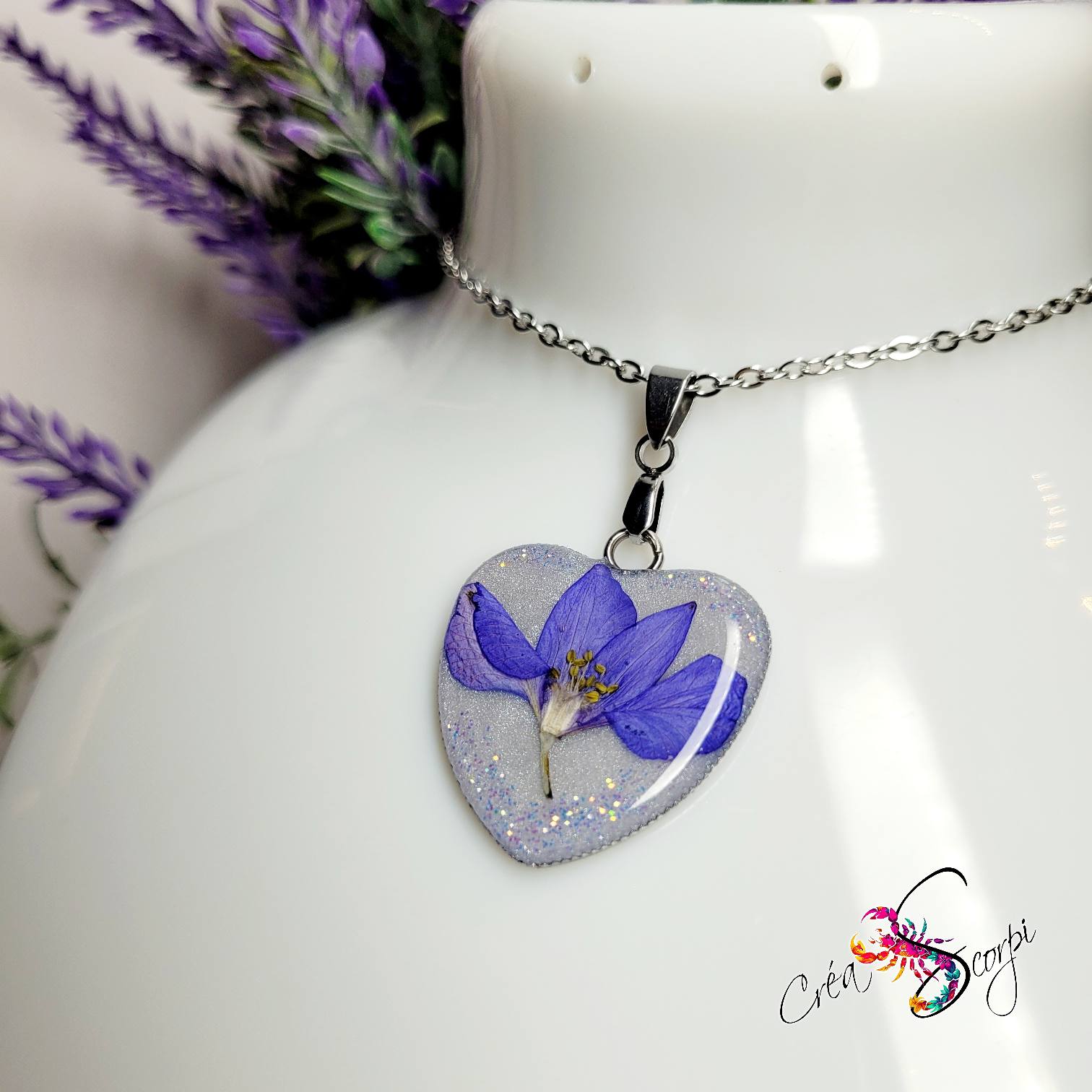 Collier "Cœur de Pétales & Éclat Céleste" – Image 3