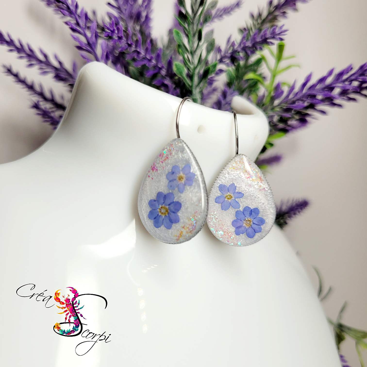 Boucles d'Oreilles "Douceur Florale & Éclat Cristallin" – Image 3