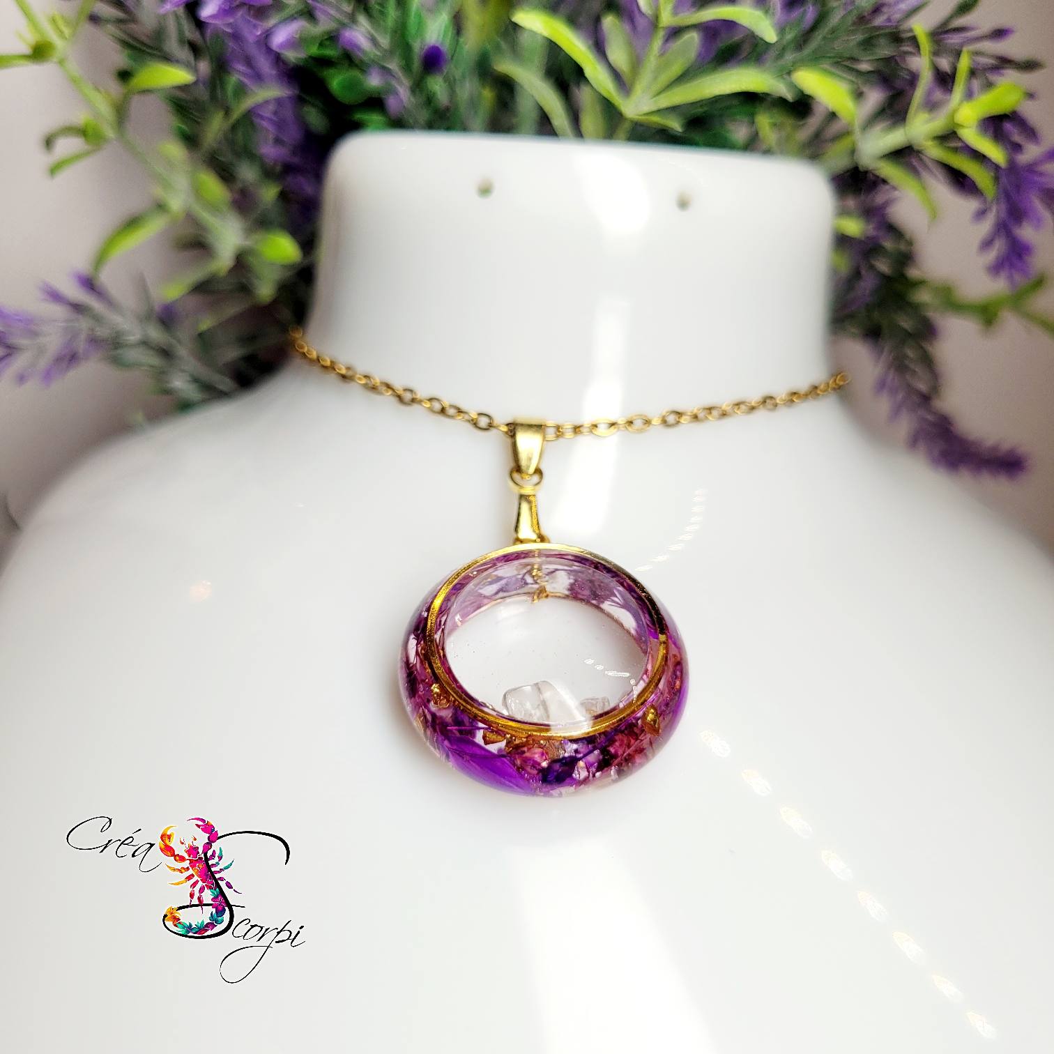 Collier Médaillon Shaker – Fleurs Séchées Violettes, Pierres Naturelles – Image 2
