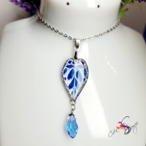 Collier "Feuillage Bleu"
