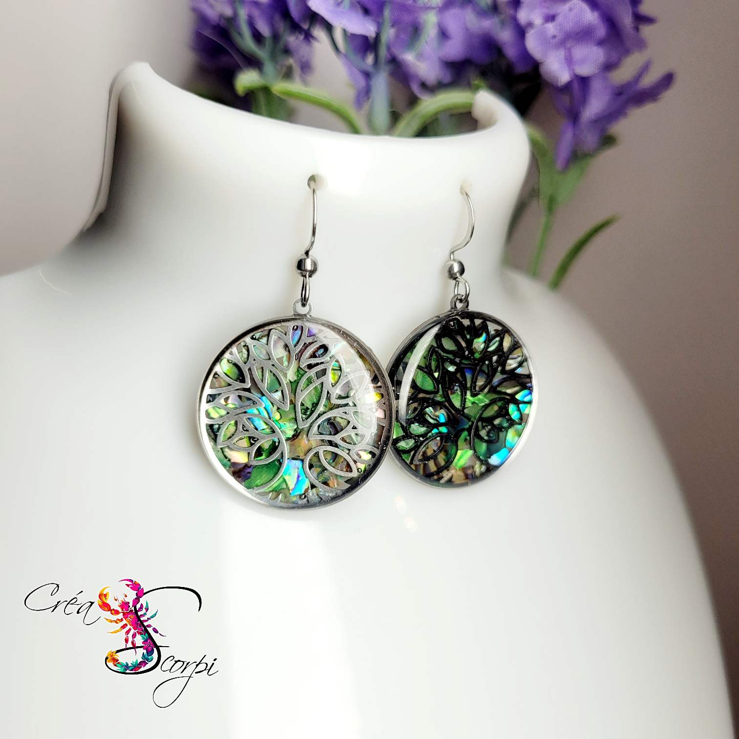 Boucles d'oreilles Arbre de Vie - Reflets de Coquillages Émeraude Sauvage – Image 3