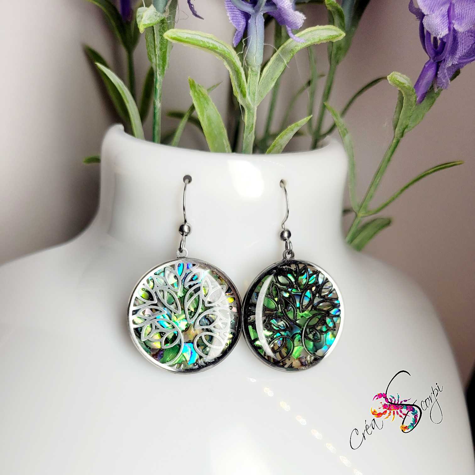 Boucles d'oreilles Arbre de Vie - Reflets de Coquillages Émeraude Sauvage
